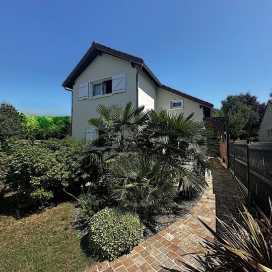 L`AGENCE DE SUCY : Maison / Villa | NOISEAU (94880) | 136.00m2 | 519 000 € 
