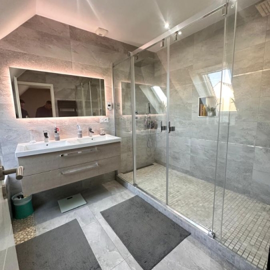  L`AGENCE DE SUCY : Maison / Villa | LA QUEUE-EN-BRIE (94510) | 191 m2 | 730 000 € 