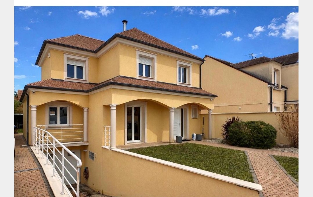 L`AGENCE DE SUCY : Maison / Villa | OZOIR-LA-FERRIERE (77330) | 149 m2 | 568 000 &euro; 