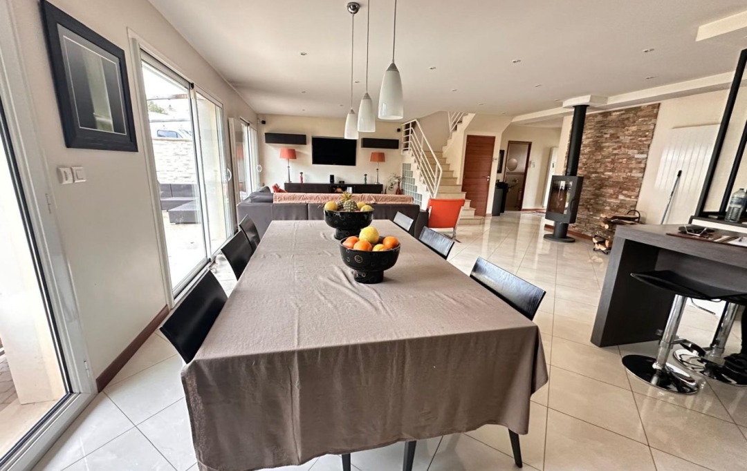 L`AGENCE DE SUCY : Maison / Villa | OZOIR-LA-FERRIERE (77330) | 149 m2 | 568 000 &euro; 