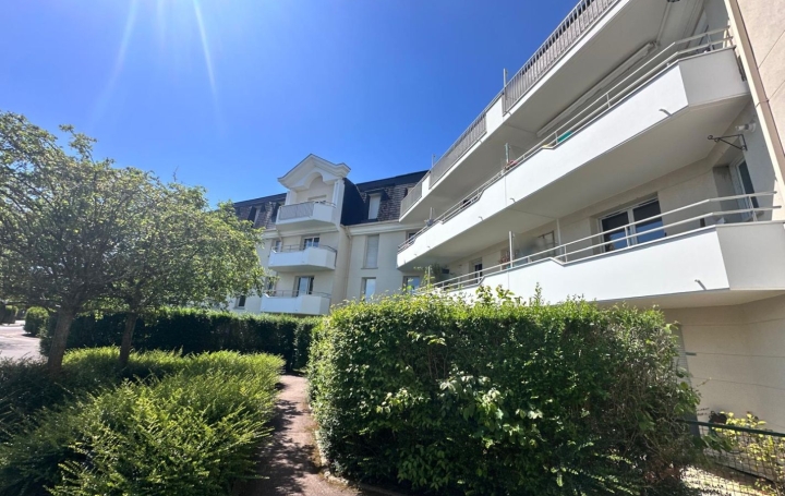 Appartement P2   NOISEAU  54 m2 232 000 € 